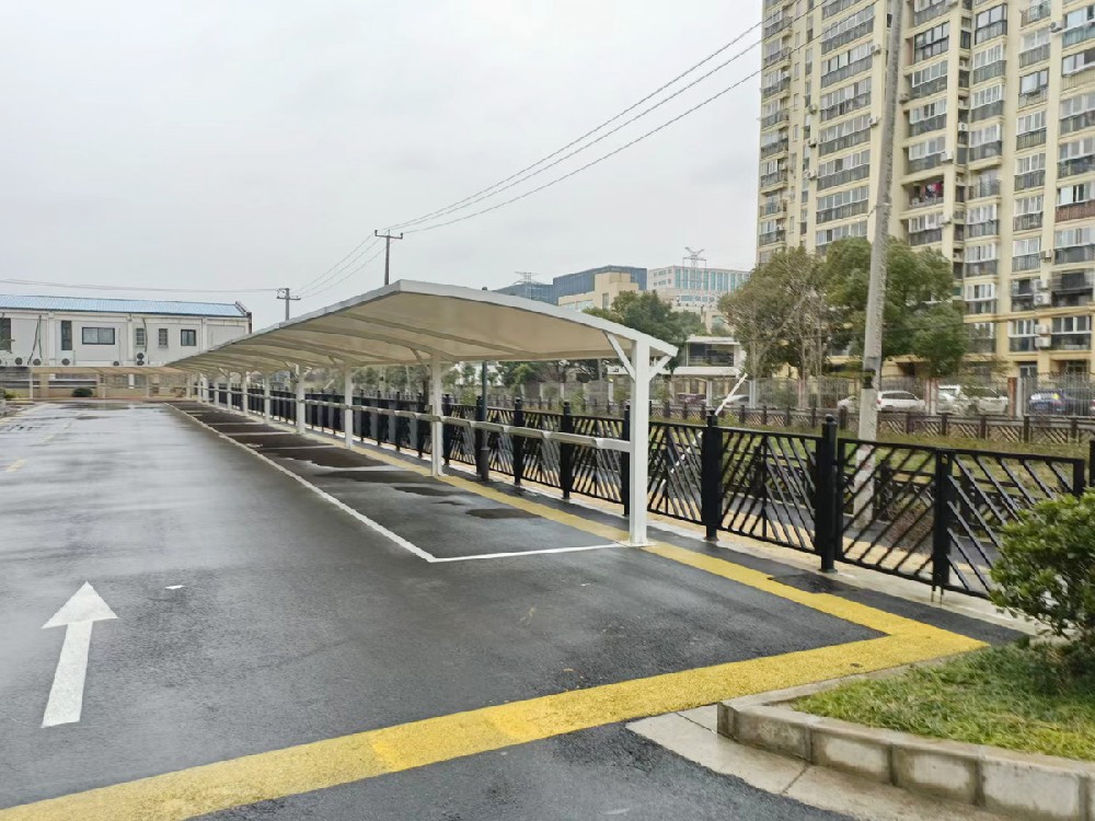膜結(jié)構(gòu)停車(chē)棚工程案例